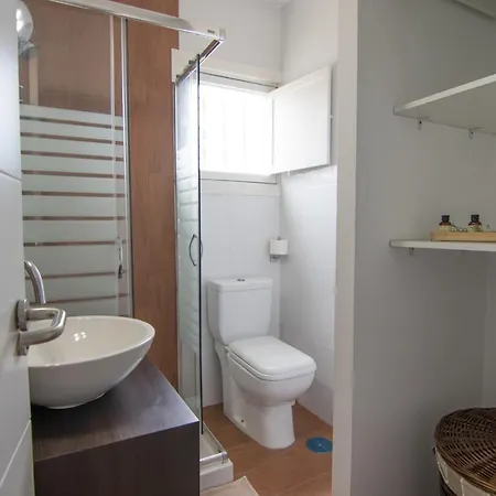 Homeforguest Apto 20 Pasos Del Mar, El Poris Con Vista Mar * Arico el Nuevo