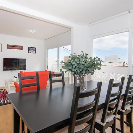 Homeforguest Apto 20 Pasos Del Mar, El Poris Con Vista Mar * Arico el Nuevo